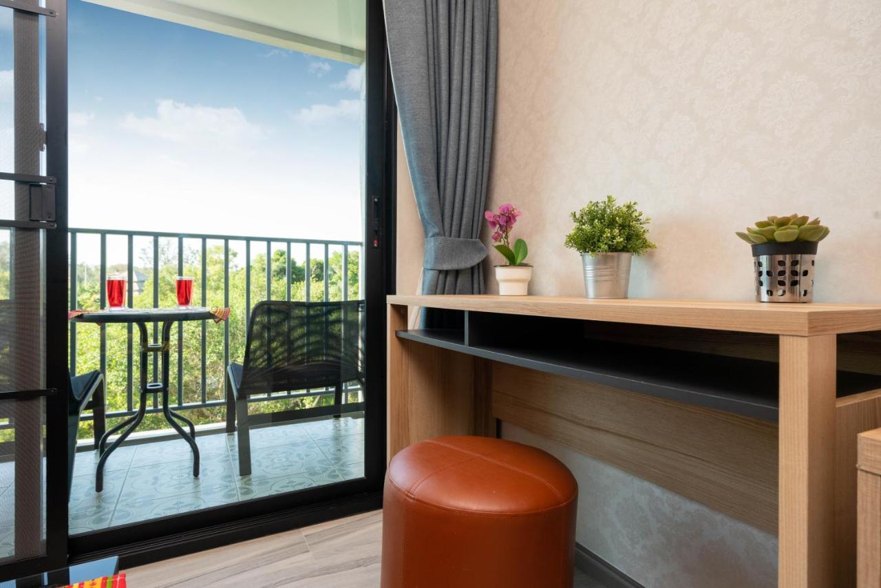 The Apartment At The Title Residencies Naiyang Beach Phuket Eksteriør billede